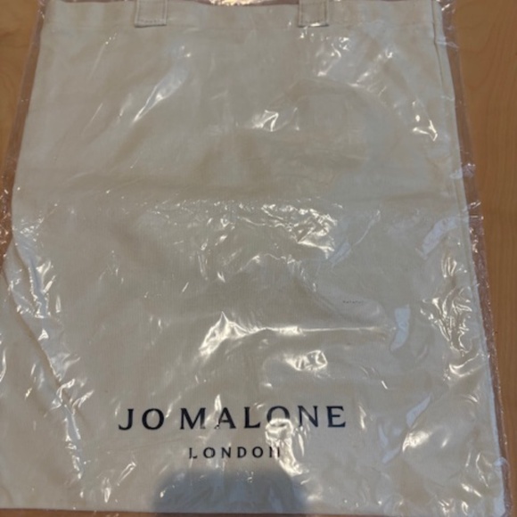 Tote shopping bag from Jo Malone - Picture 2 of 3